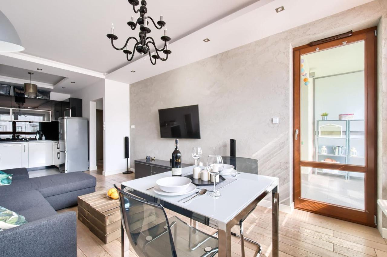 Warsaw Night Apartments Siedmiogrodzka Екстер'єр фото